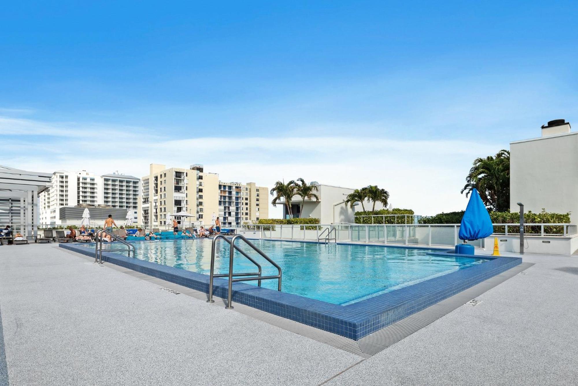Hollywood Studios Condo Costa Esterno foto